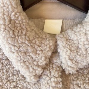 Teddy Shirt Jacket - Never worn- H&M- Small
